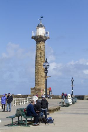 whitby harbour 114 sm.jpg